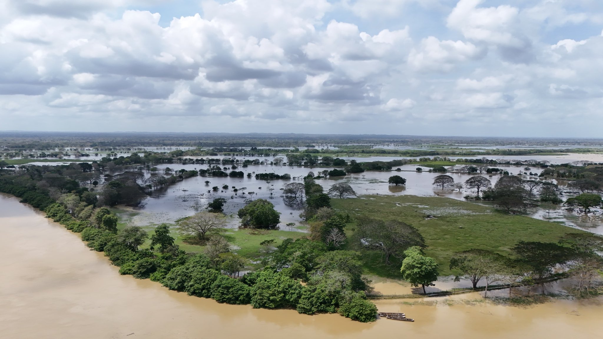 Gobierno sesiona en Montería por la emergencia, pero deja por fuera a Urrá, operador clave del río Sinú