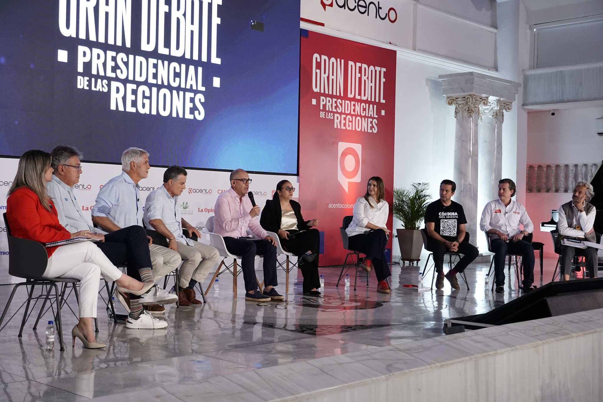 Candidatos miden fuerzas tras decisión judicial sobre el salario mínimo
