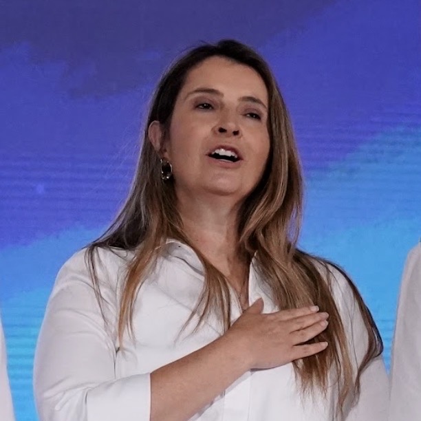 Encuesta Invamer febrero 2026: Paloma Valencia lidera su consulta con 41,6 % y marca 10 % en intención de voto presidencial