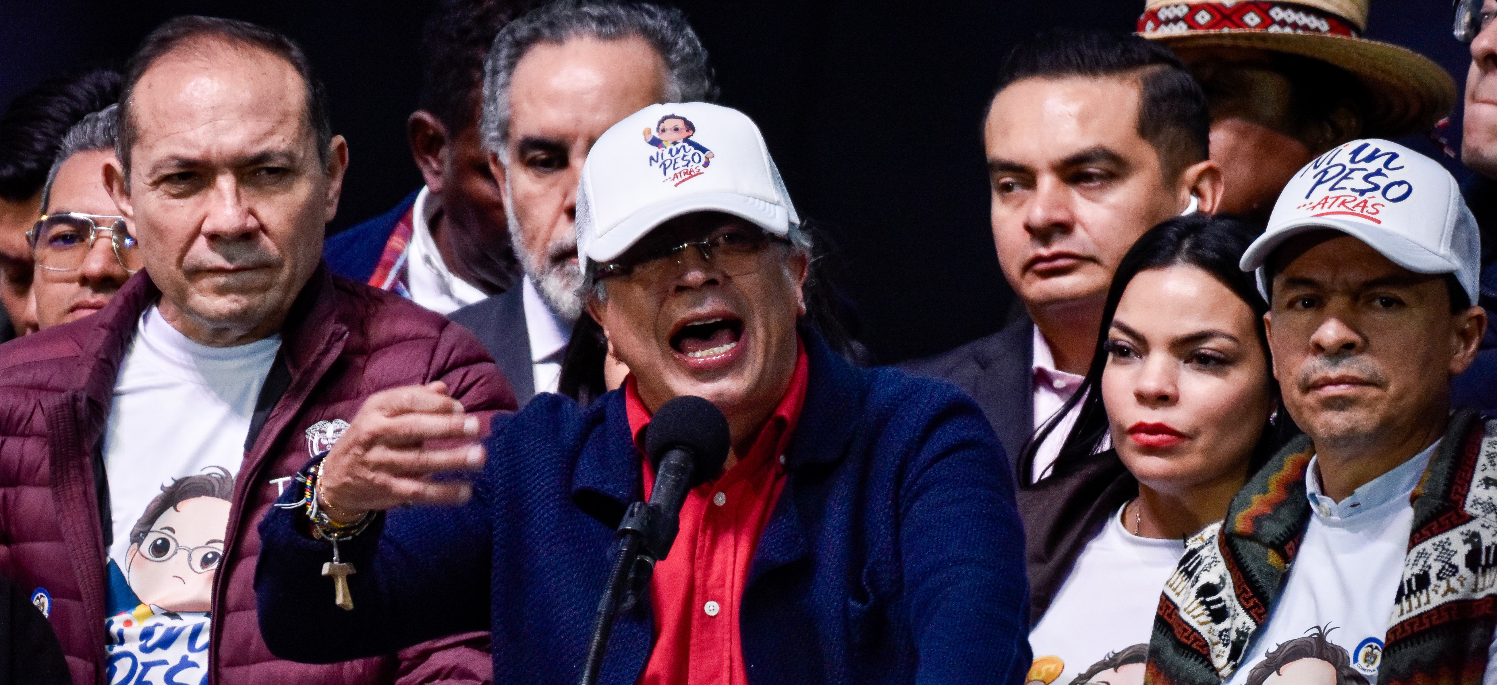 ¿Quién controla al presidente en campaña? Vacíos legales en plena elección