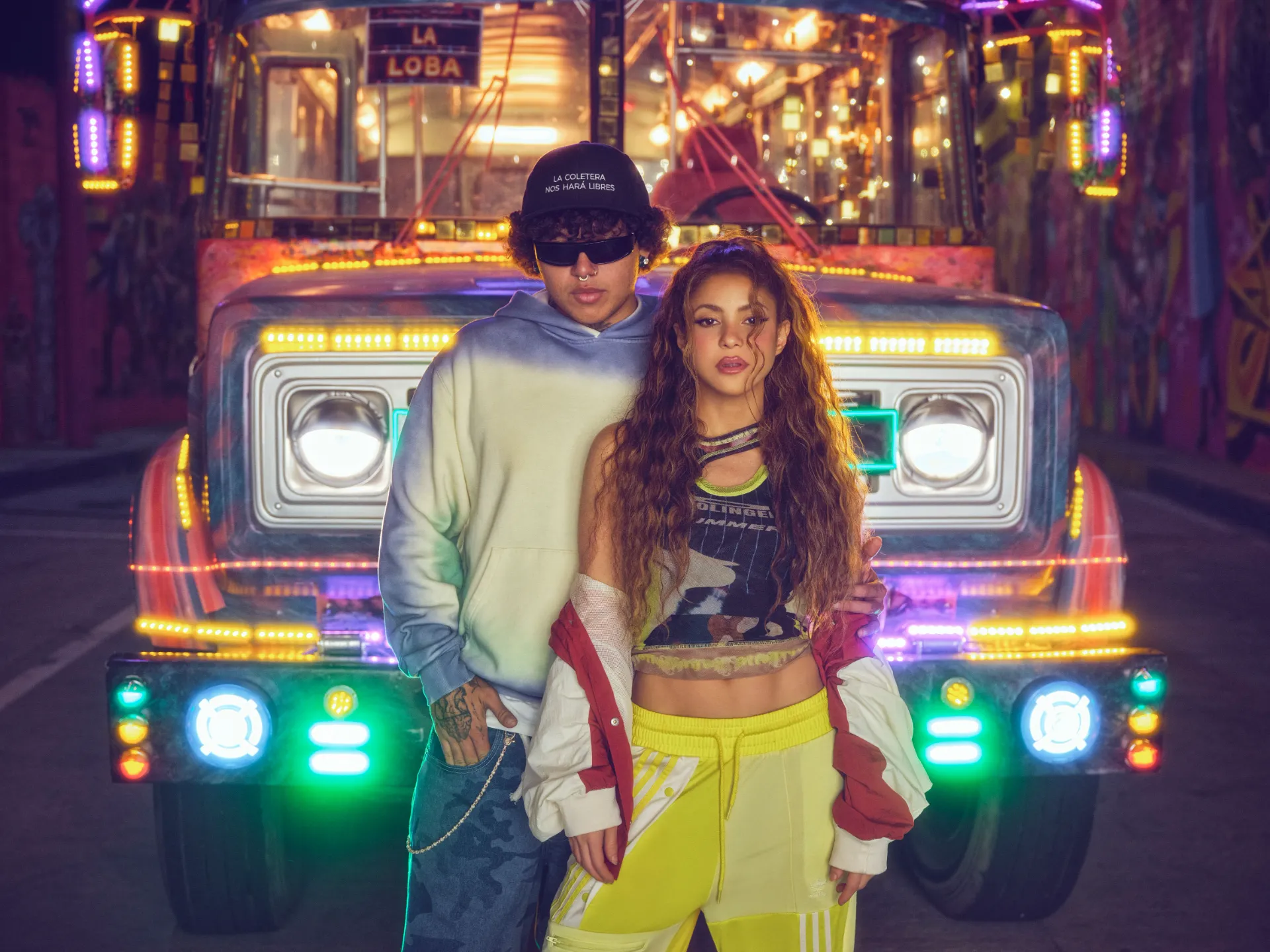 Shakira y Beéle lanzan video de ‘Algo tú’ con sello barranquillero