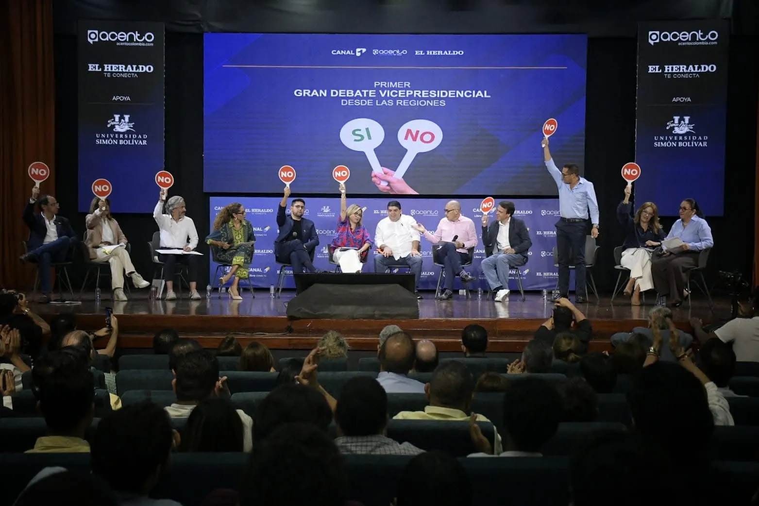 Acento Colombia lideró desde Barranquilla el primer debate  vicepresidencial transmitido en señal abierta nacional desde las regiones,  en alianza con Canal 1 y El Heraldo