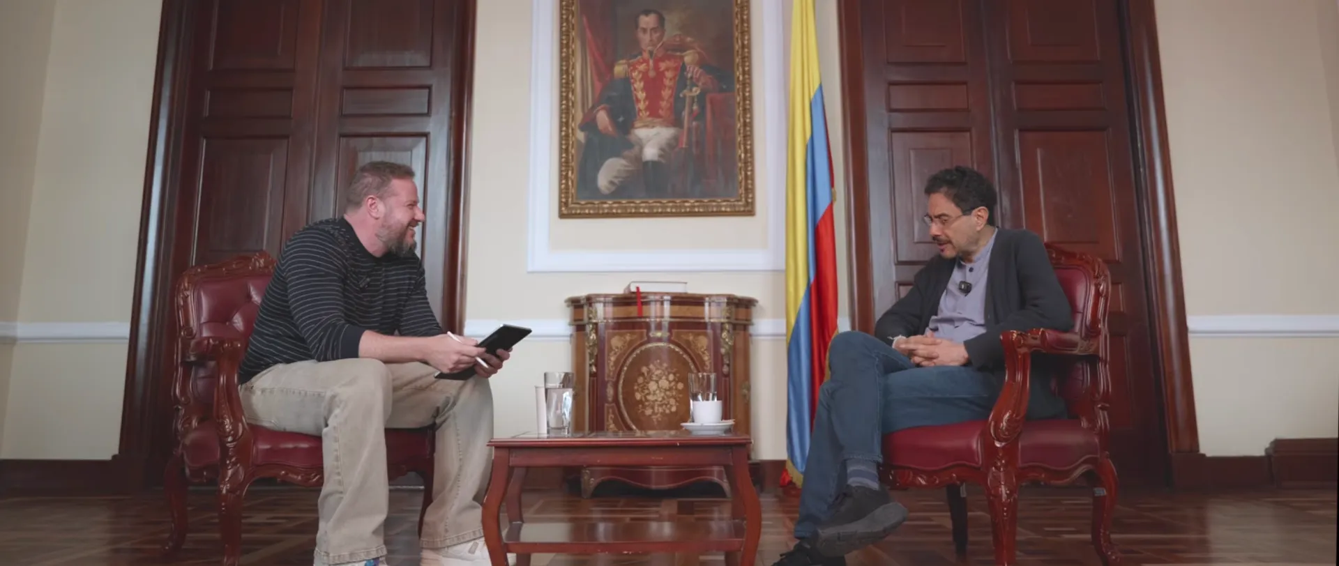 Lo que Ruzzarin le hizo decir a Cepeda: anatomía de una entrevista que no era una entrevista