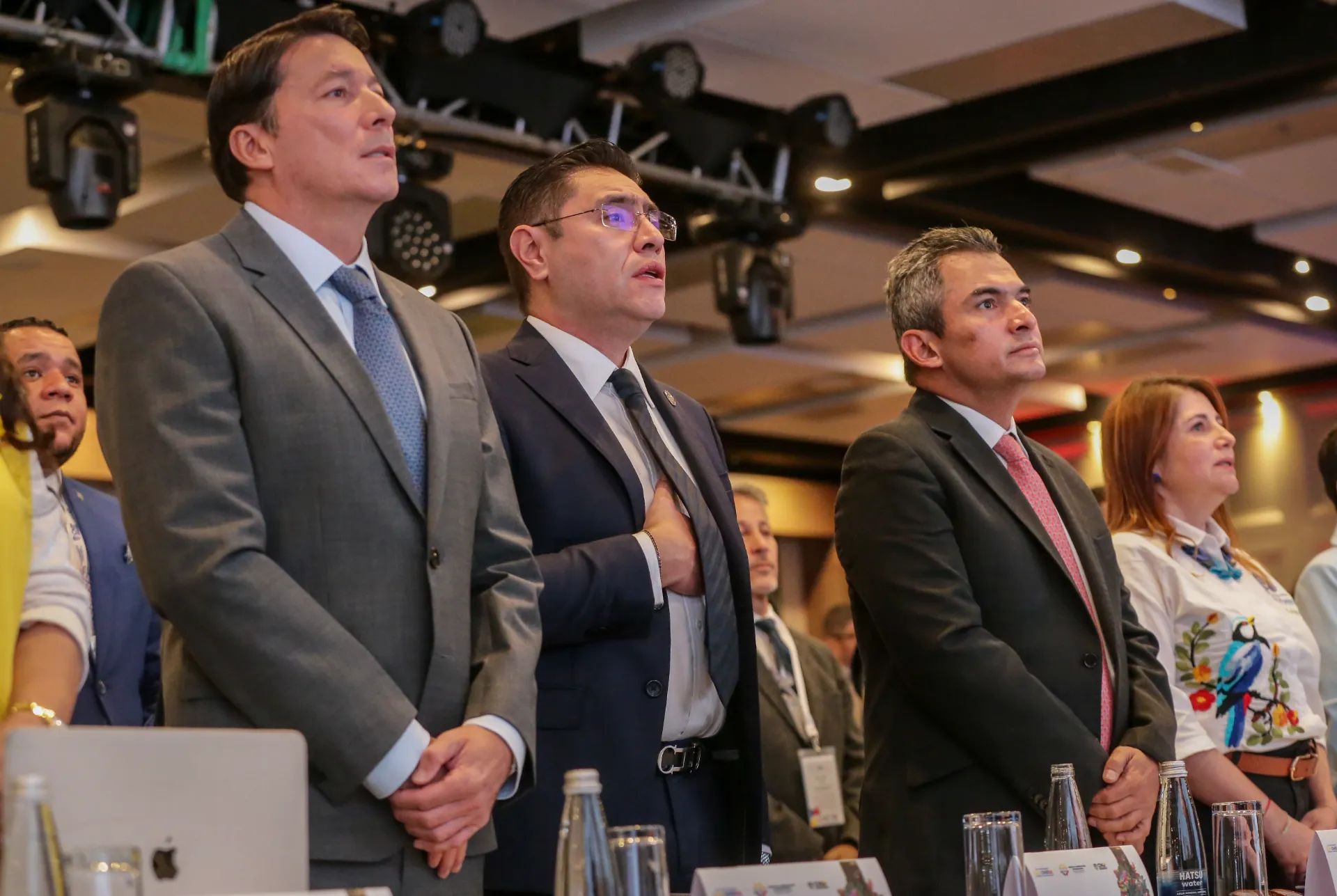 Registraduría y Defensoría exigen elecciones en paz