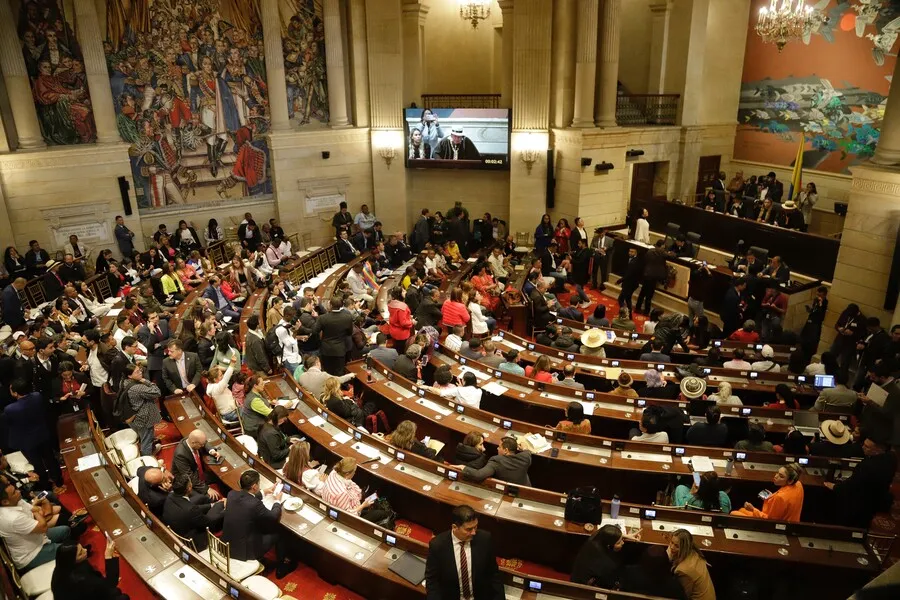 El Congreso que recibe a De La Espriella