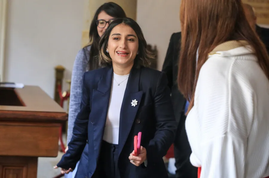 Cierre de ciclo: Laura Sarabia renuncia a la Embajada en Londres