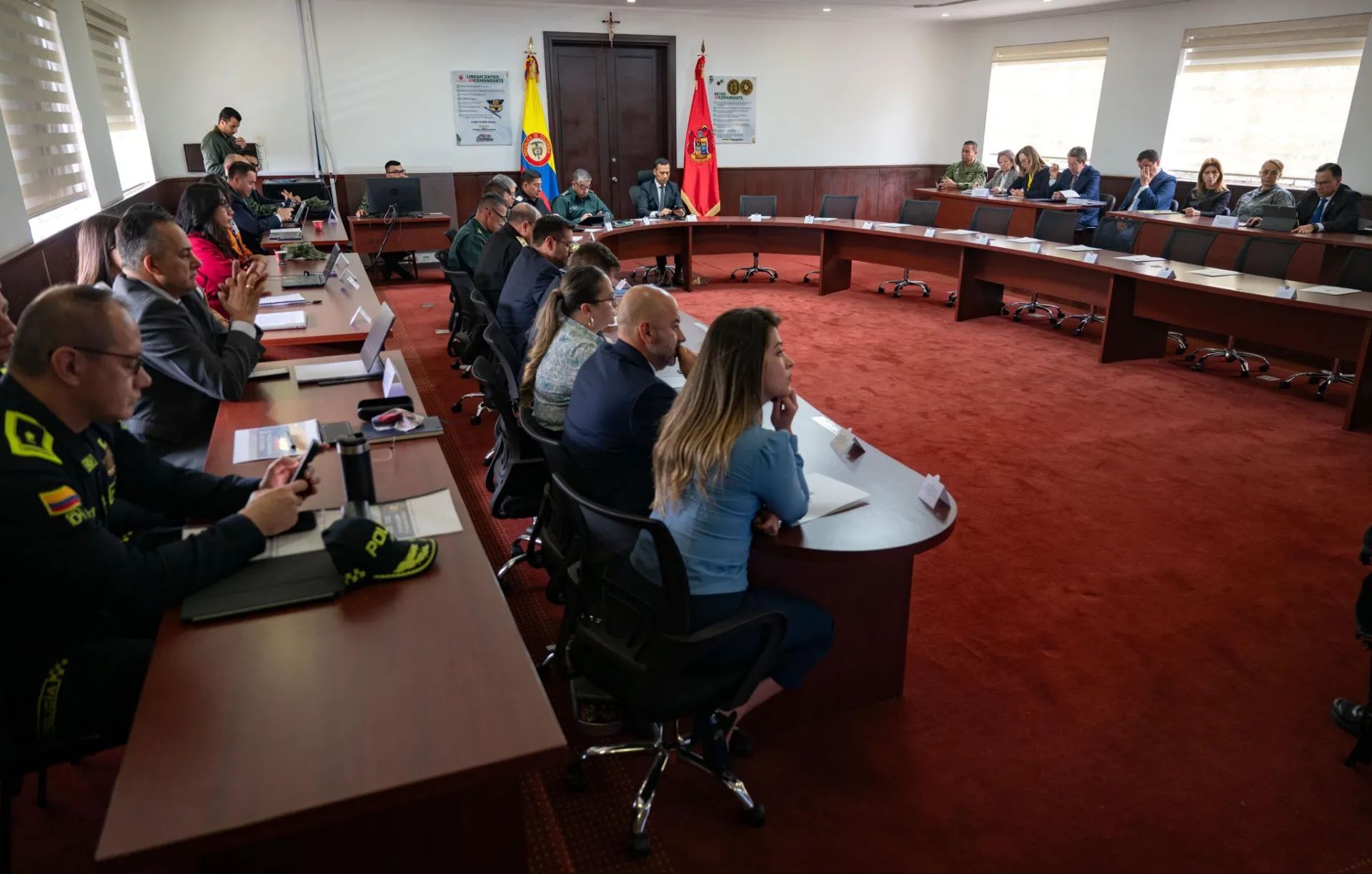  ¿Por qué De La Espriella suspendió el empalme y cómo será ahora la transición?