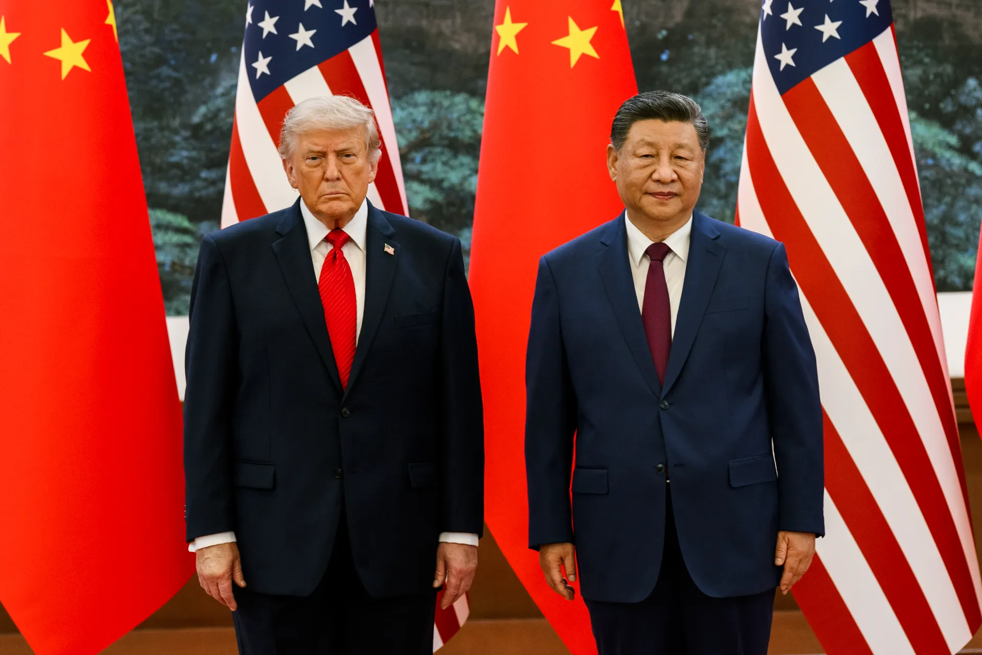 China tilda de "completo invento" la acusación de Donald Trump