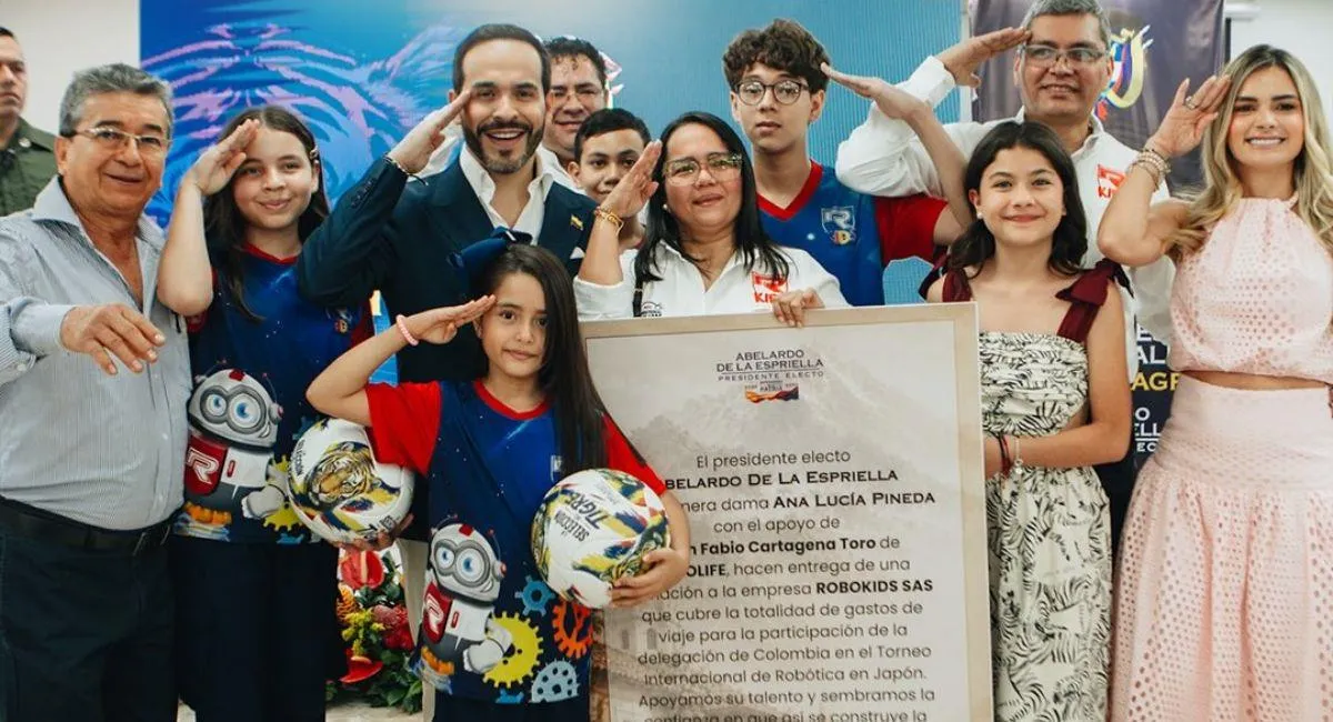 Presidente De La Espriella asegura el respaldo financiero a RoboKids para el Mundial de Robótica