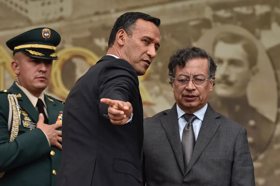 La Paz Total replegó al Estado y reavivó la violencia en los territorios