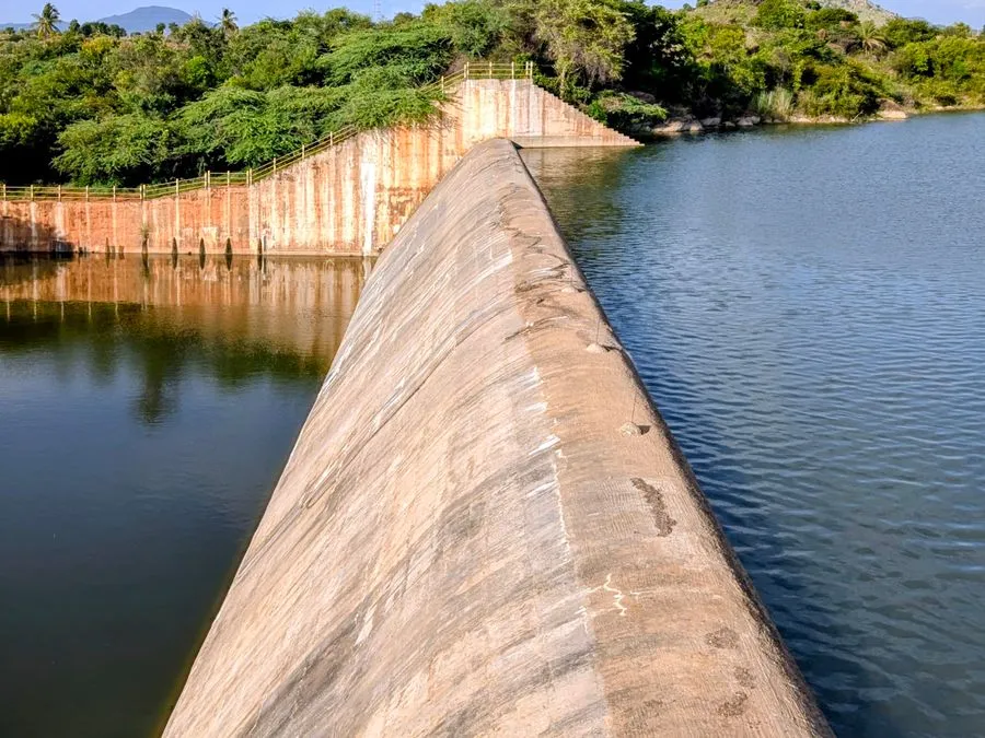 Gas, agua y energía: ahorrar hoy para evitar una crisis mayor