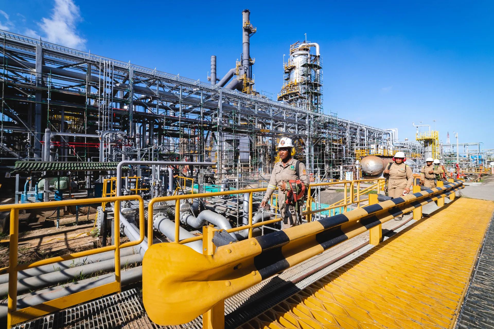 Colombia gana peso en las grandes operaciones empresariales de América Latina