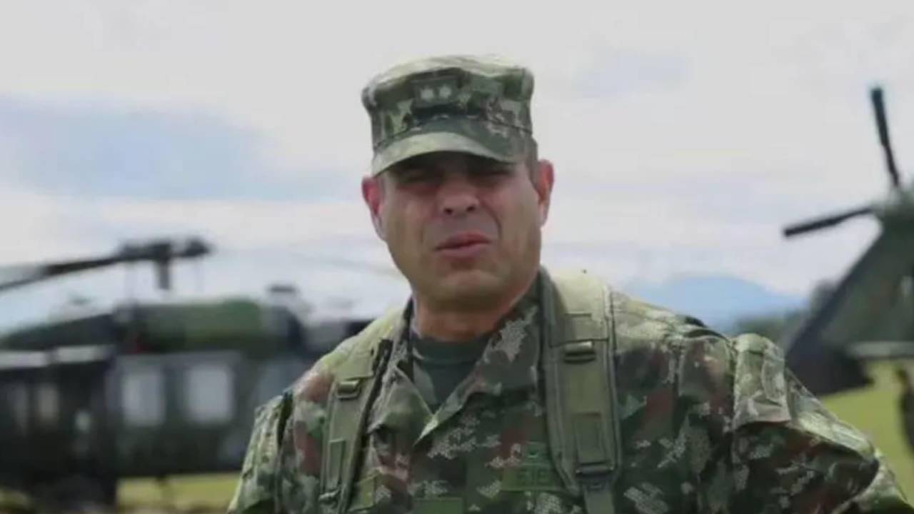 Gobierno avaló ascenso del general Federico Mejía pese a imputación