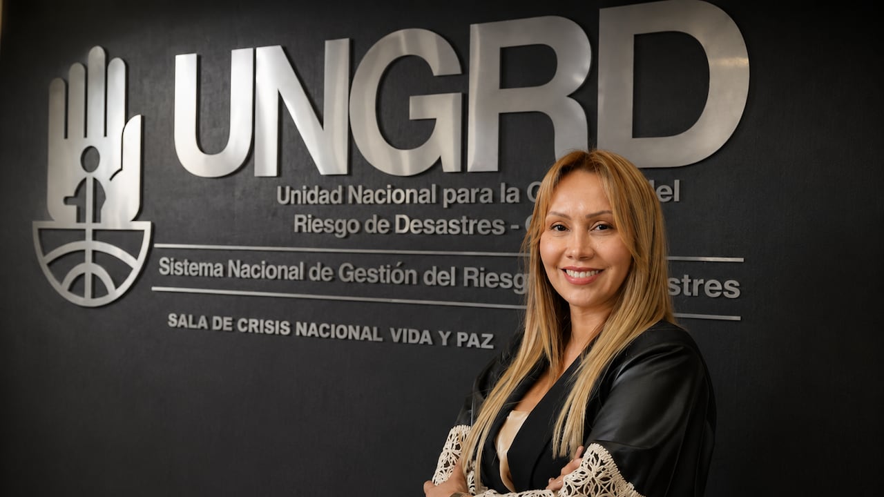 Chats de Sandra Ortiz con Iván Name y Olmedo López coinciden con entre