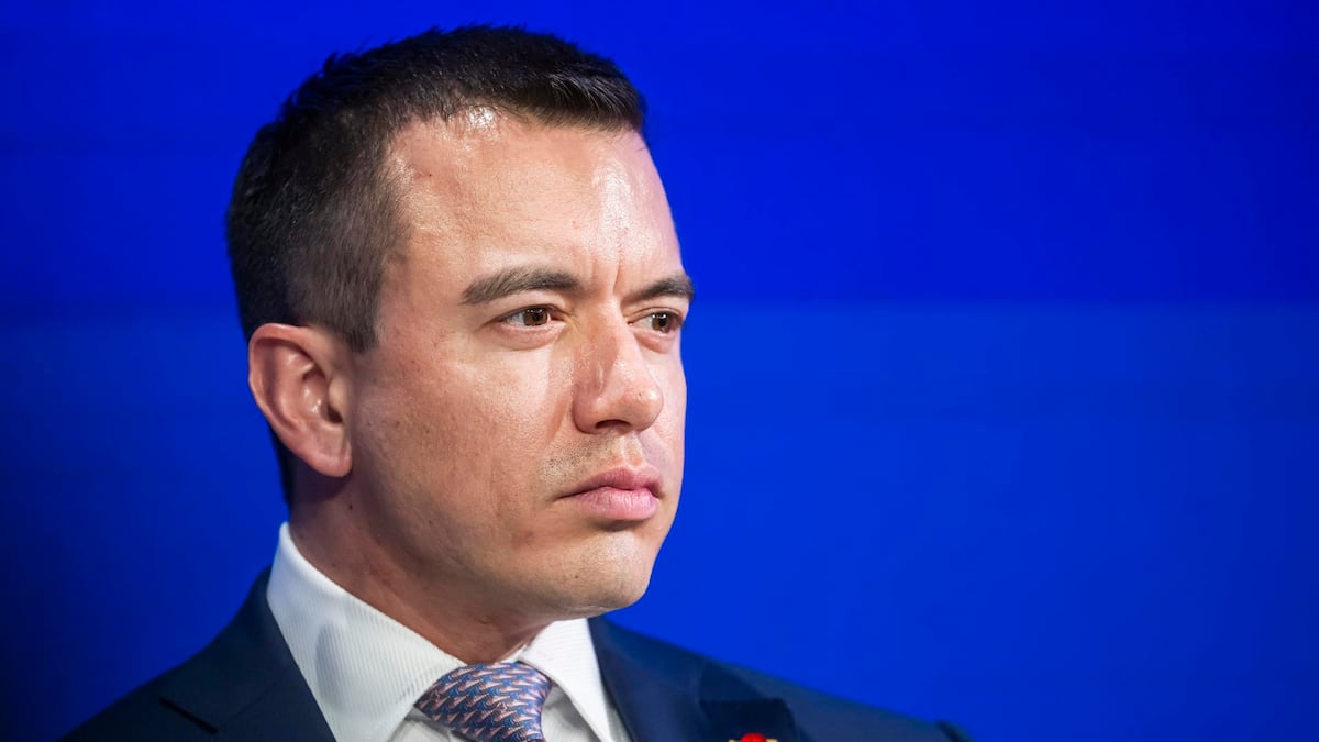 Colombia reanuda el suministro de energía a Ecuador tras suspensión
