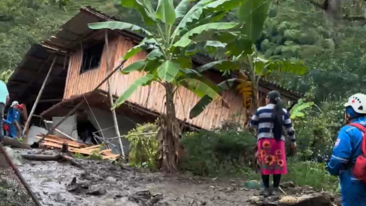 Creciente súbita dejó tres casas afectadas en el Cañón del Combeima, I