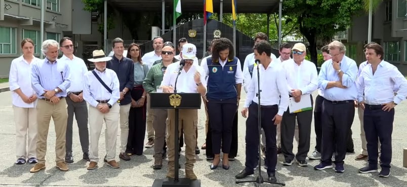 De La Espriella aclara que donaciones de empresarios no entran al Fond