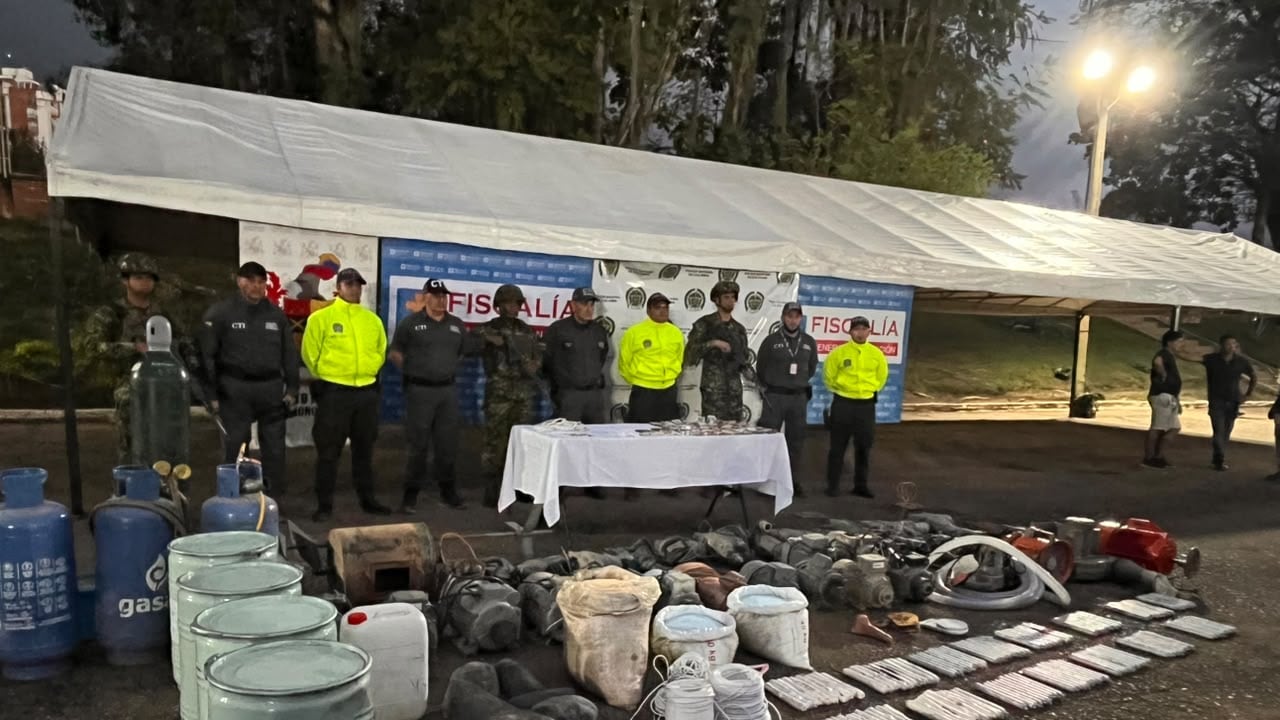 Ejército incauta explosivos, cianuro y mercurio en Santurbán