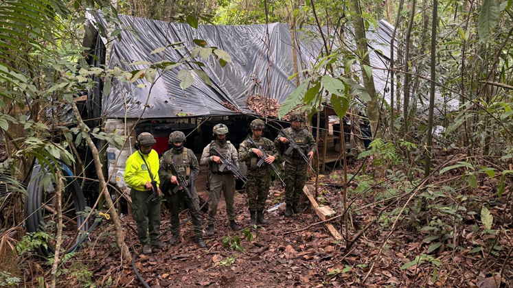 Ejército halla laboratorio del Eln en Sardinata con 1.149 kilos de coc