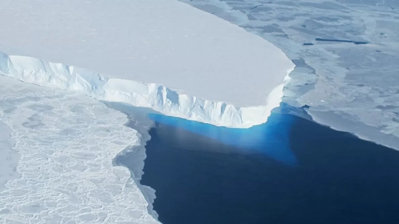 Glaciar Thwaites podría elevar el mar 3 cm para 2100