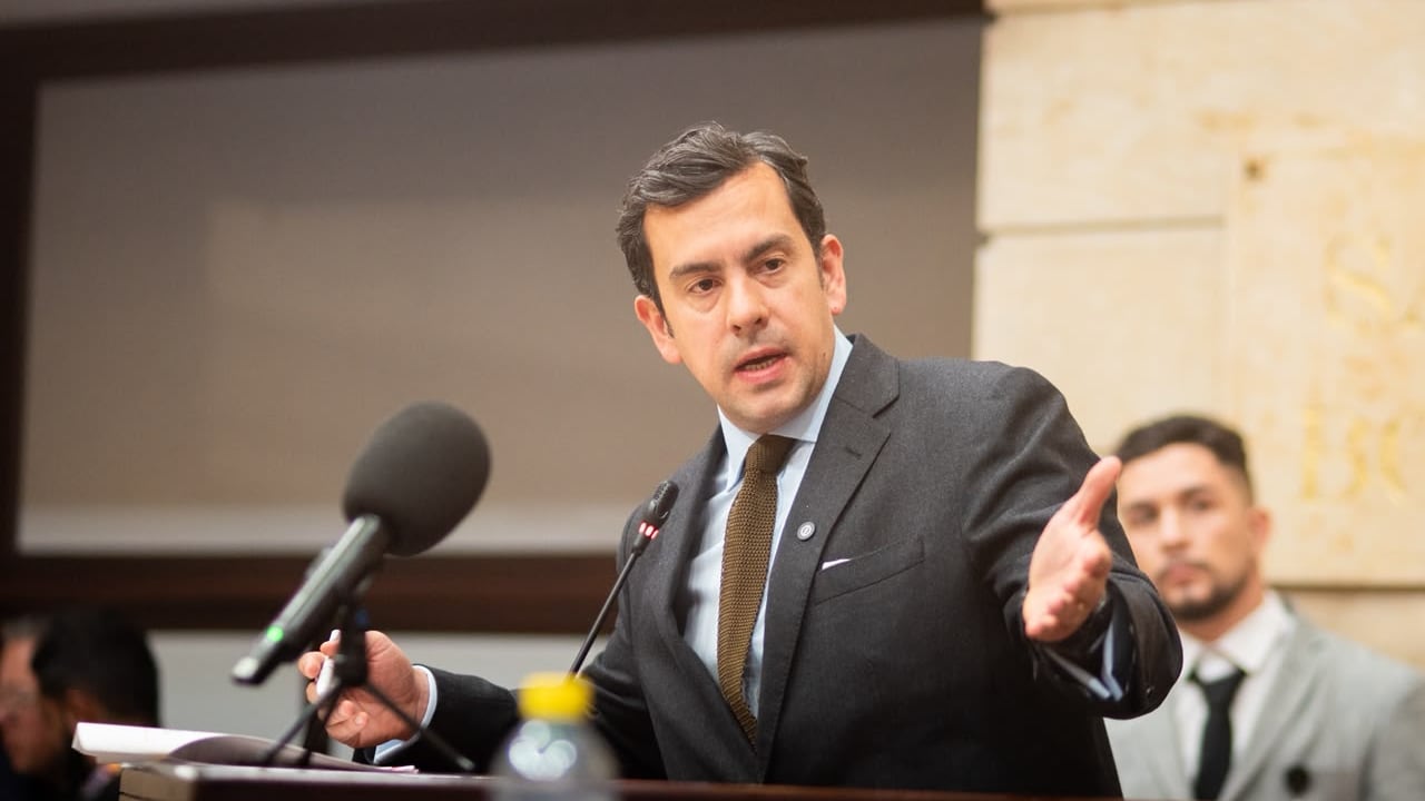 Gobierno radica proyecto antimermelada para regular inversiones de con