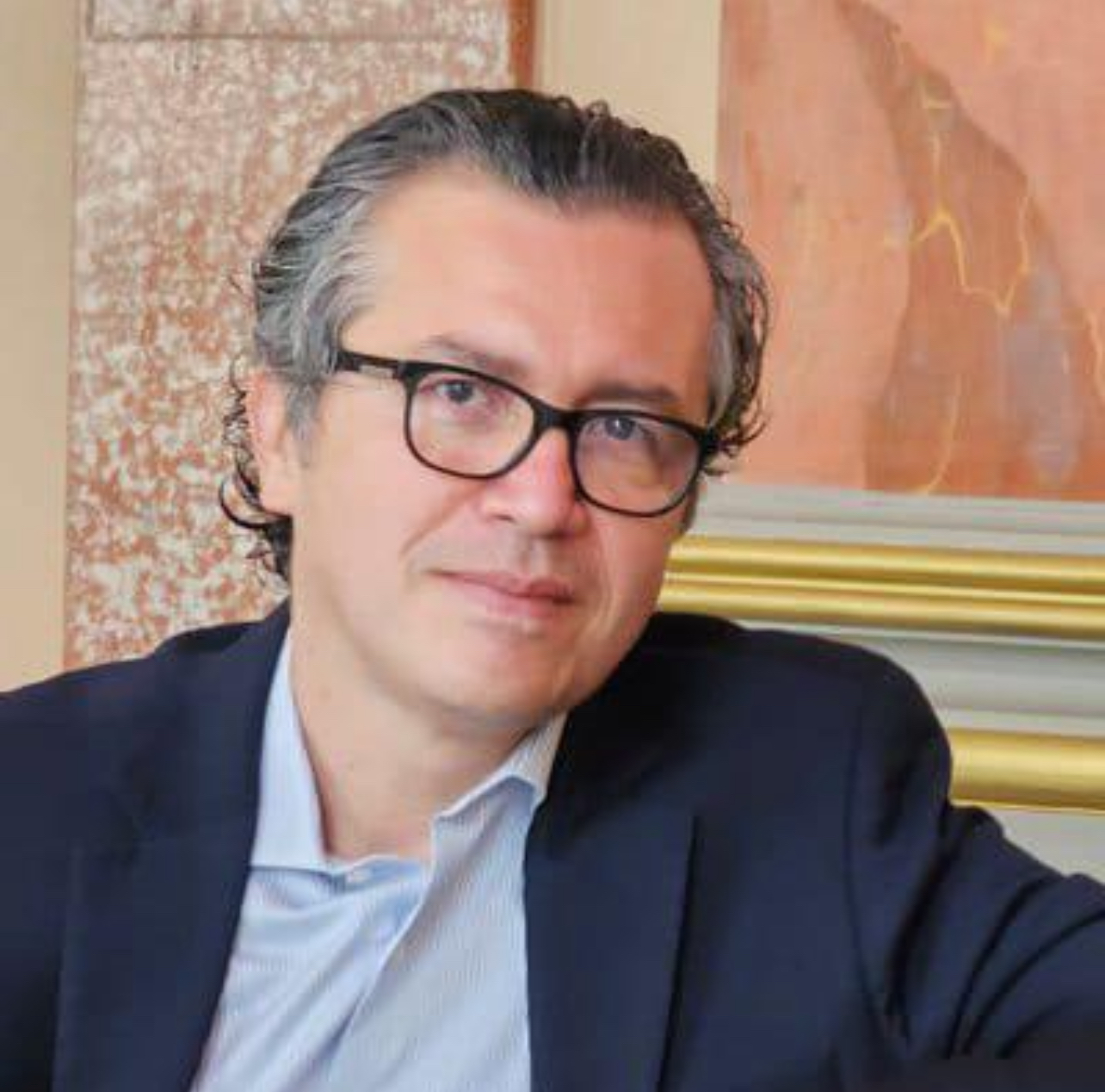 Landinez pide salida negociada al conflicto y critica la ley de someti