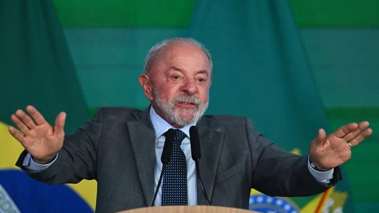 Lula da Silva asume cuarto mandato con déficit fiscal de 9,48%