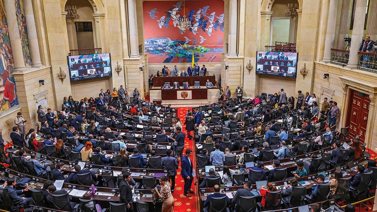 Radican proyecto para unificar administración de Senado y Cámara