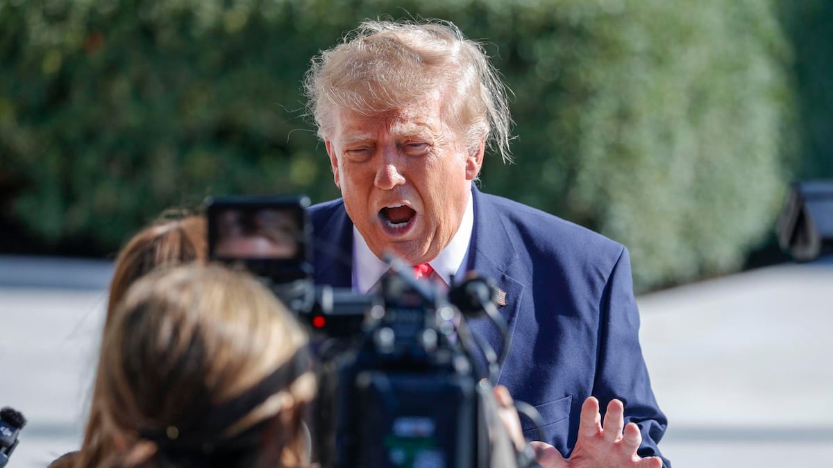 Trump acusa a Obama de pagar a Irán y de apoyar a El Sayed en Michigan