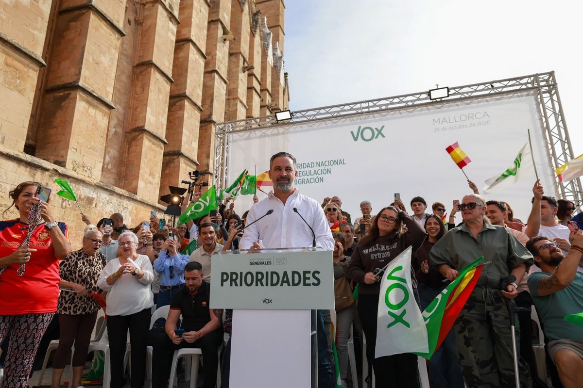 Abascal pide una "gran mayoría" para ser presidente en España