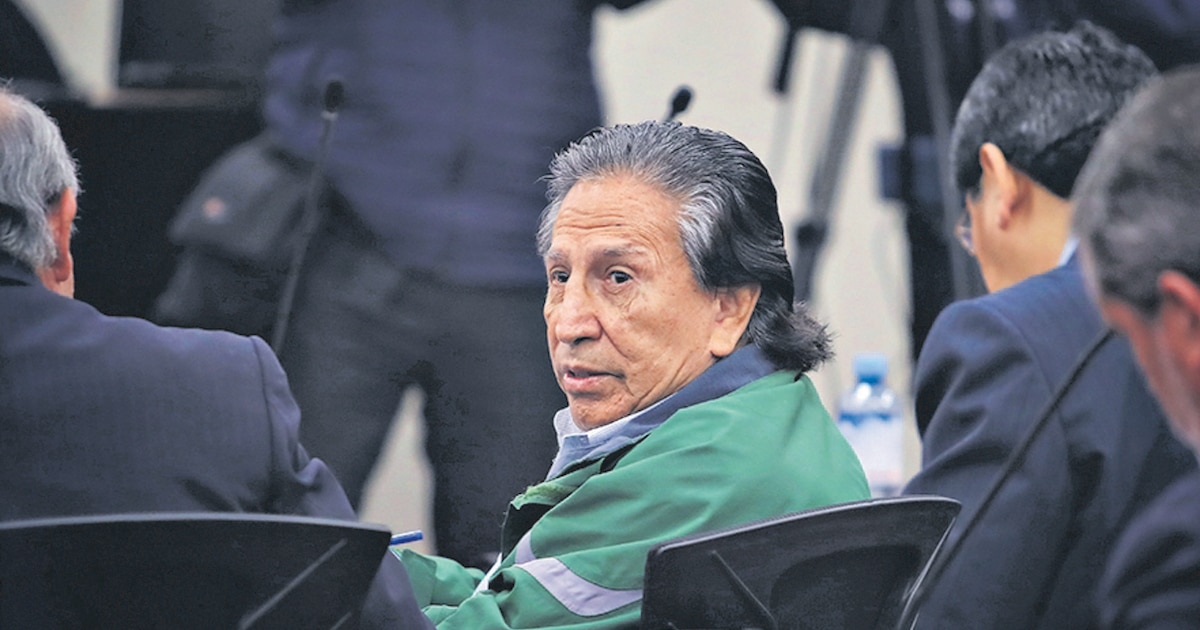 Alejandro Toledo es ingresado en un hospital de Lima por complicación cardíaca