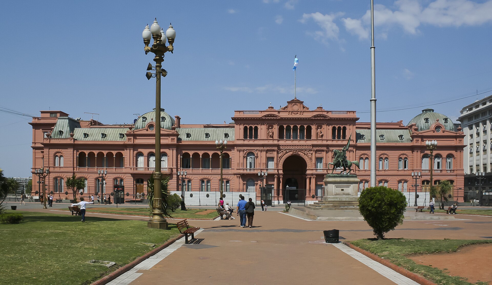 Argentina reglamenta el nuevo Régimen de Zona Fría y recorta el subsidio al gas