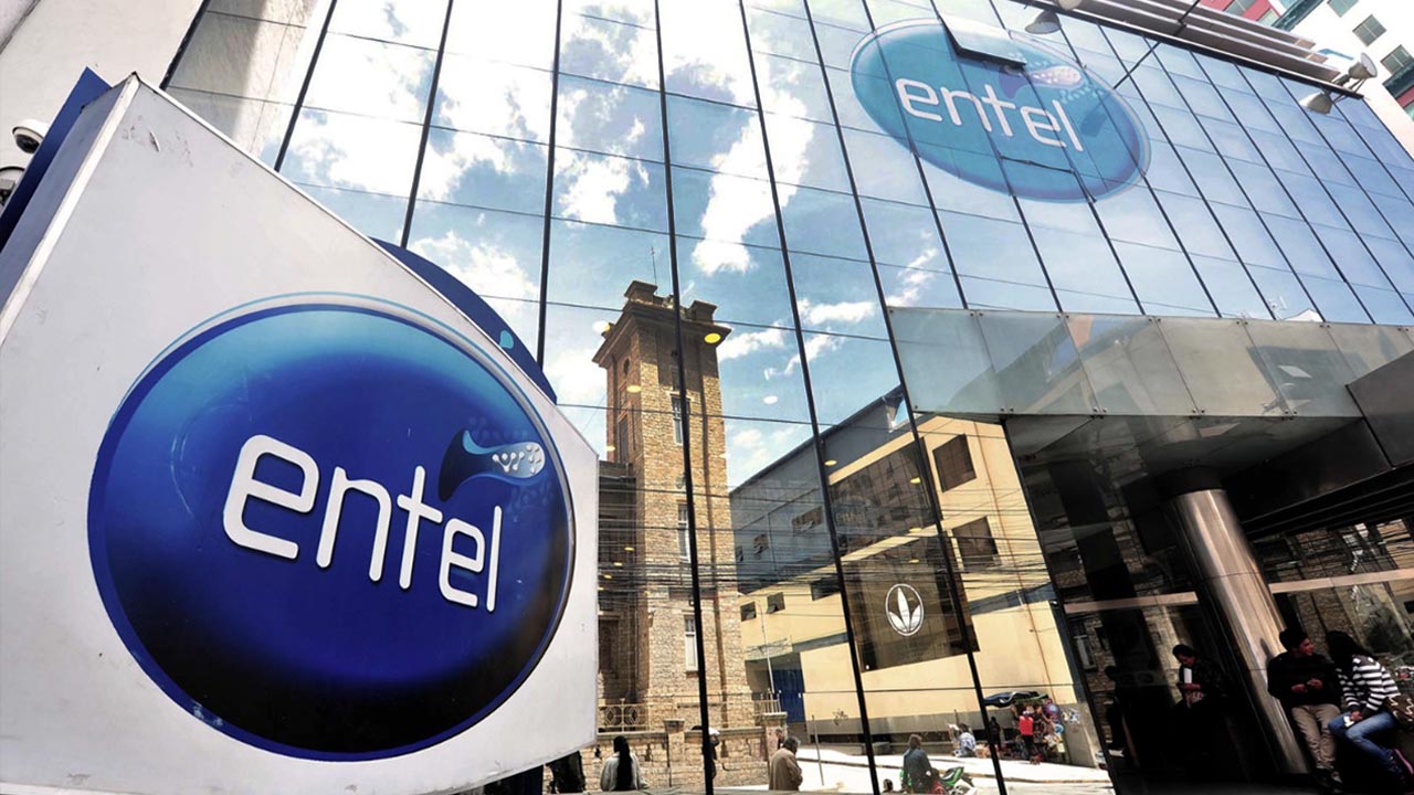 ATT de Bolivia fiscaliza fallas en el servicio móvil de Entel
