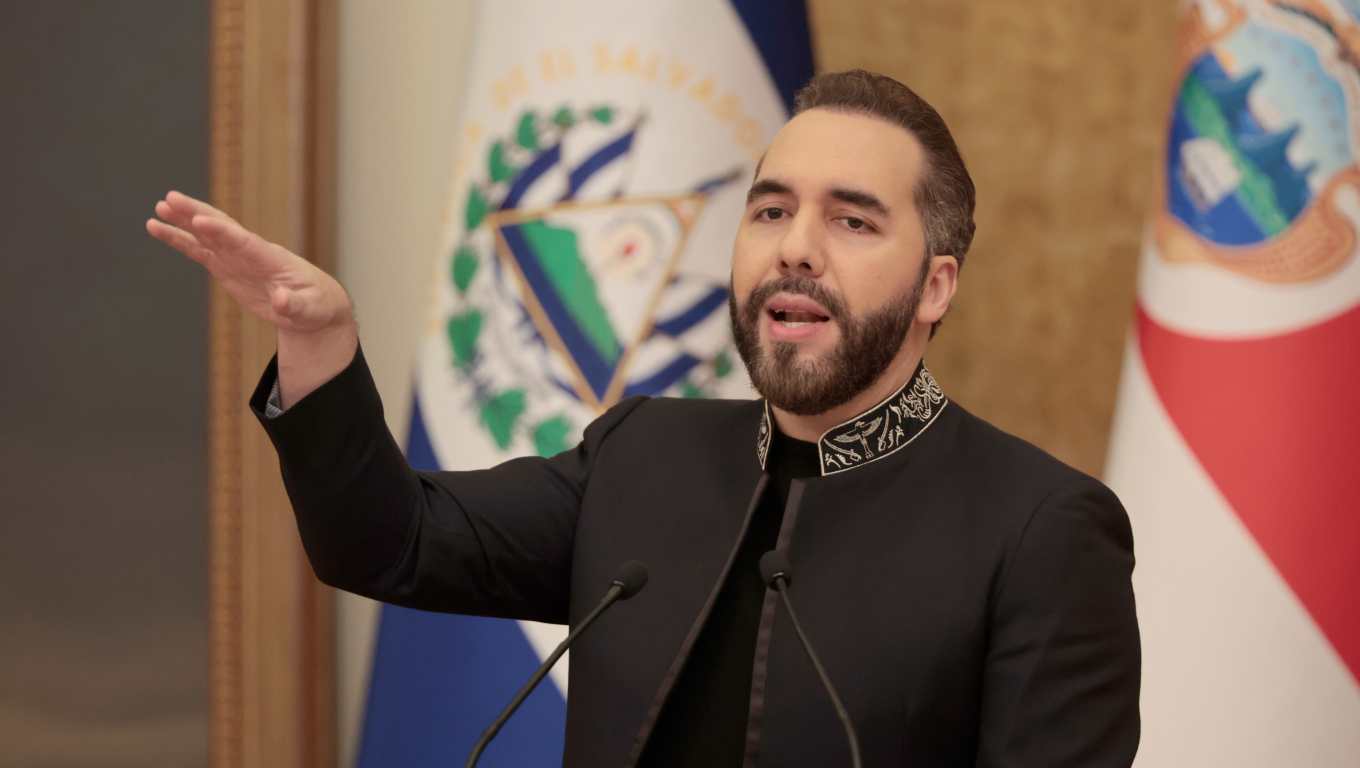 Bukele llama "satánicas" a las pandillas de Haití por cuatro soldados desaparecidos