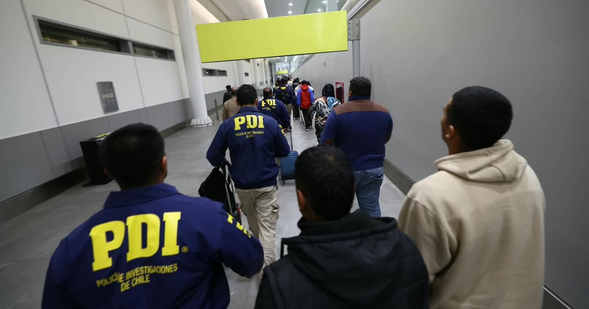 Chile despacha a ley un proyecto que agiliza las expulsiones de migrantes