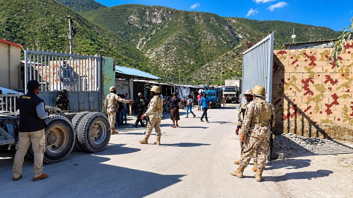 Comercio en Jimaní sigue activo pese a bandas en Haití