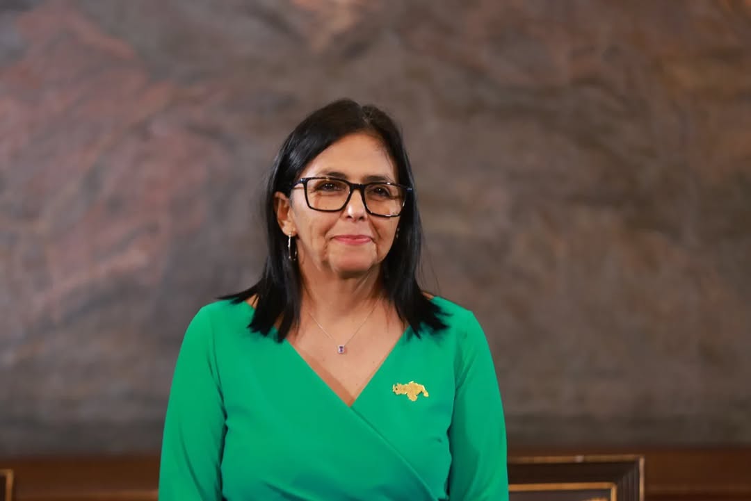 Delcy Rodríguez exige al Reino Unido devolver el oro venezolano en Londres