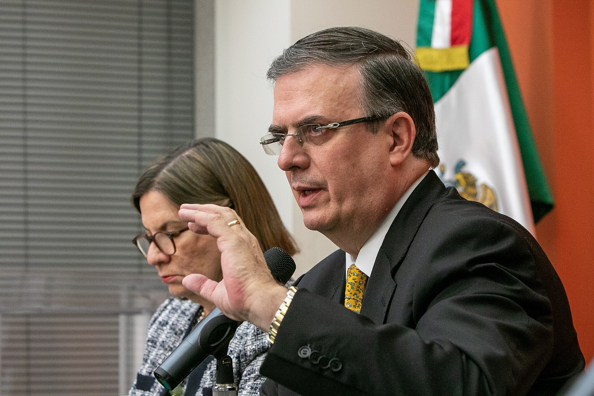 Ebrard dice que el narcotráfico no se trata en la negociación con EE.UU