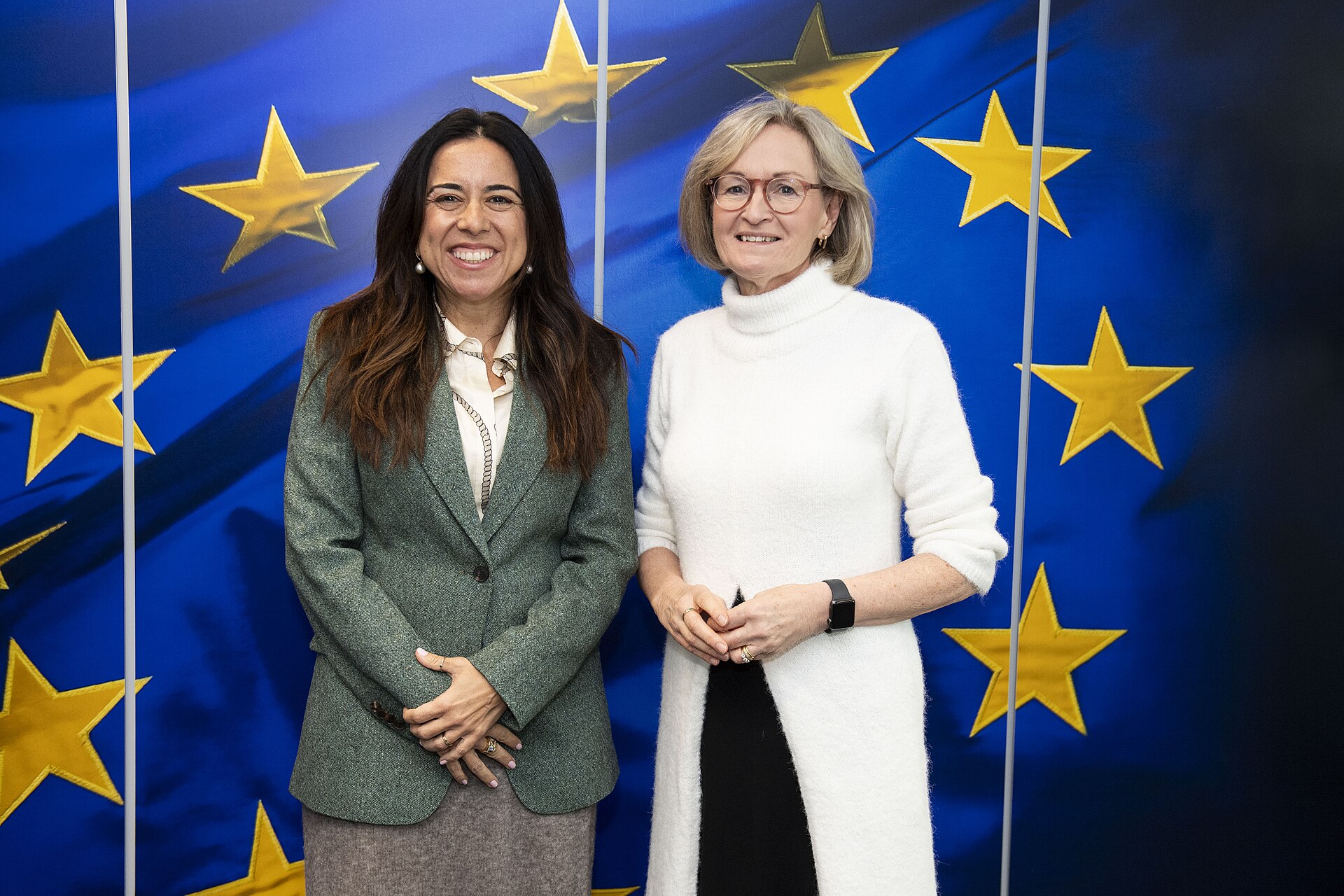 Emiratos nomina a Lana Nusseibeh para suceder a Guterres en la ONU