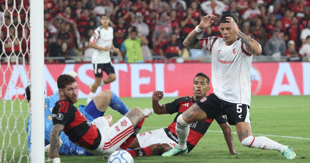 Estudiantes empata 0-0 con Flamengo en el Maracaná tras quedarse con diez