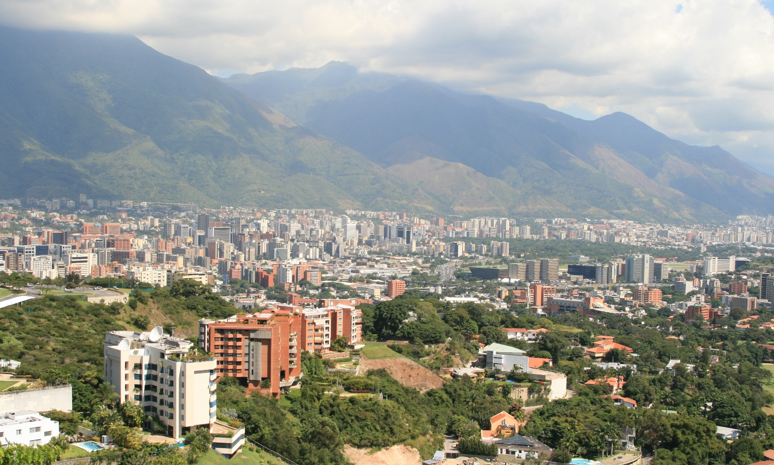 Extraditan a EE. UU. a Álvaro Pulido, socio de Alex Saab, desde Caracas