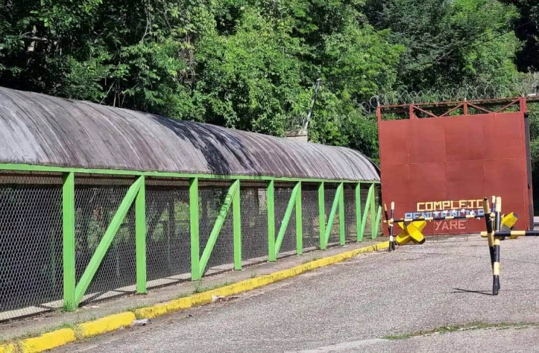 Familiares de presos políticos en Yare contactan a los detenidos tras una requisa en Venezuela