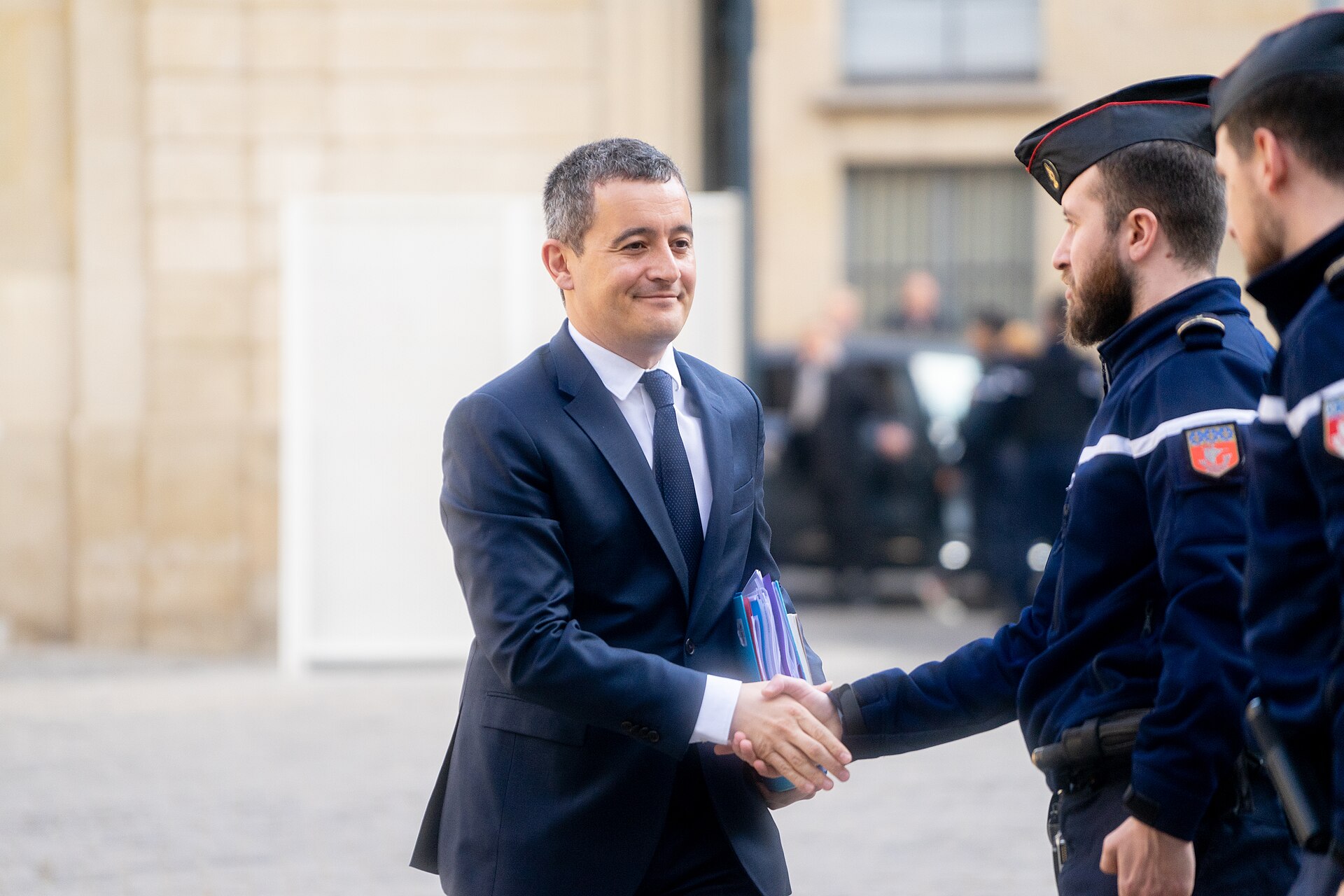 Francia registra 123 encarcelados por los disturbios con saqueos