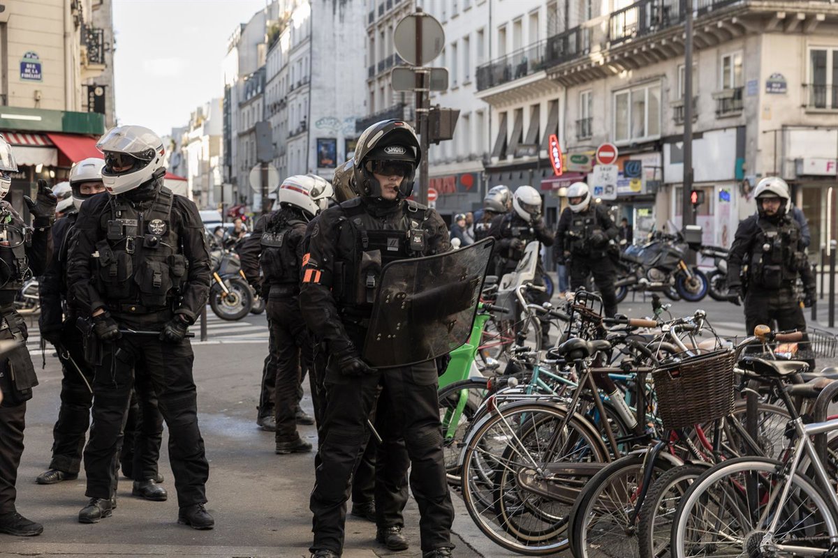 Francia despliega 70.000 policías y gendarmes ante nuevas protestas