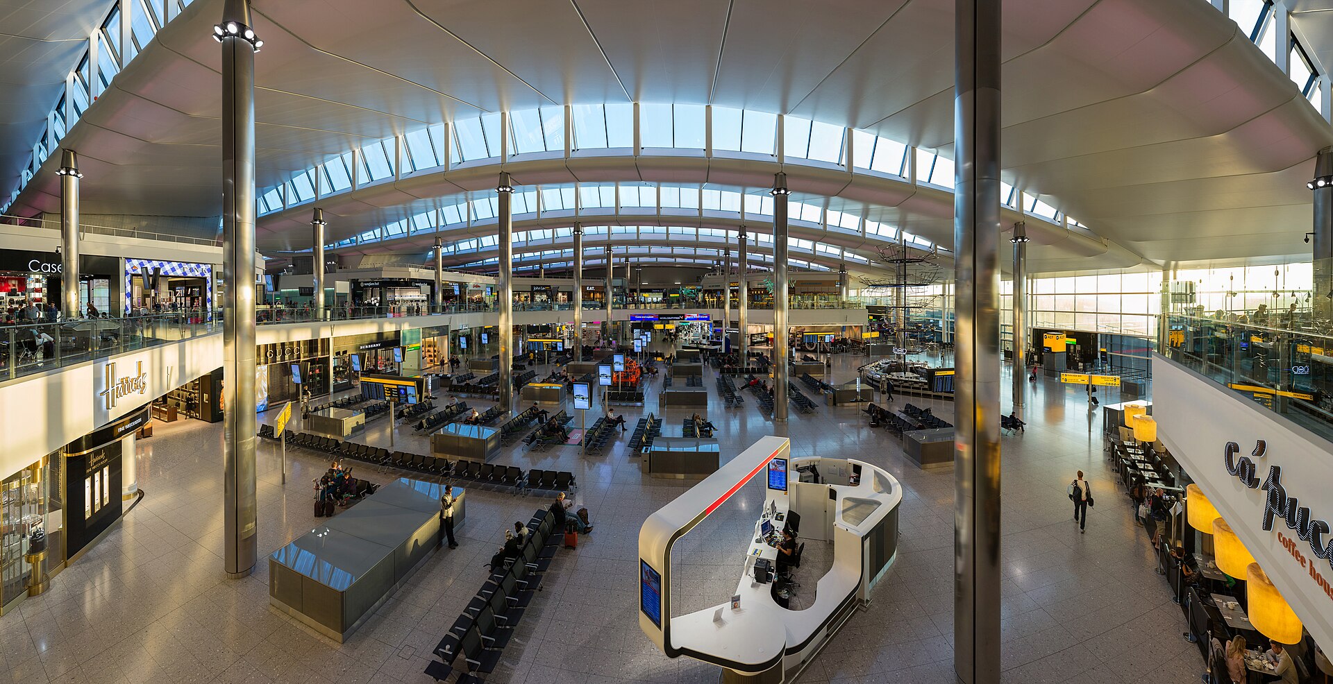 Heathrow registra 62,9 millones de pasajeros hasta septiembre, un 0,6 % menos