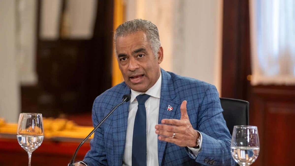 Joel Santos explica por qué sube la factura eléctrica en República Dominicana