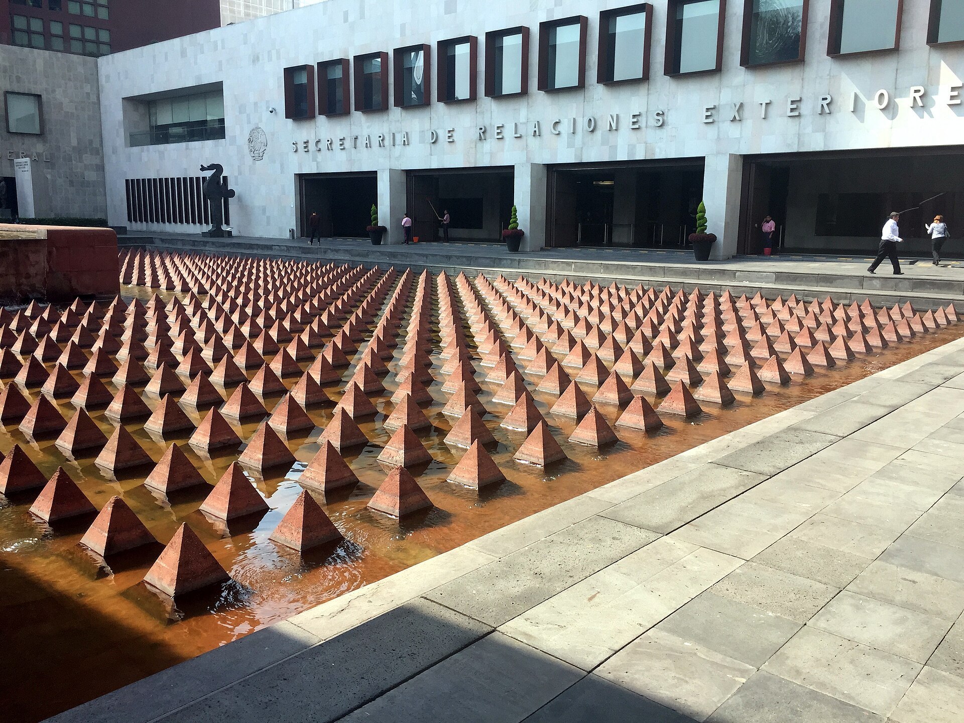 Lilly Téllez critica en el Senado de México la política exterior de Sheinbaum