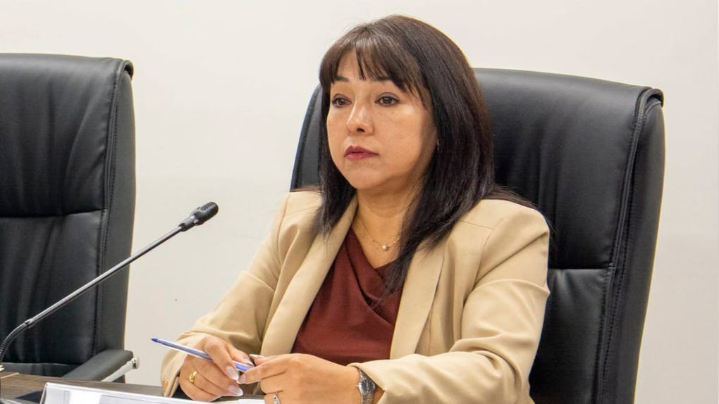 Mirtha Vásquez critica la ampliación de facultades al Ejecutivo en Perú