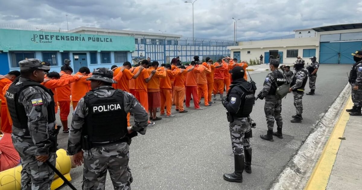 Ocho reclusos muertos en motines en cárceles de Ecuador
