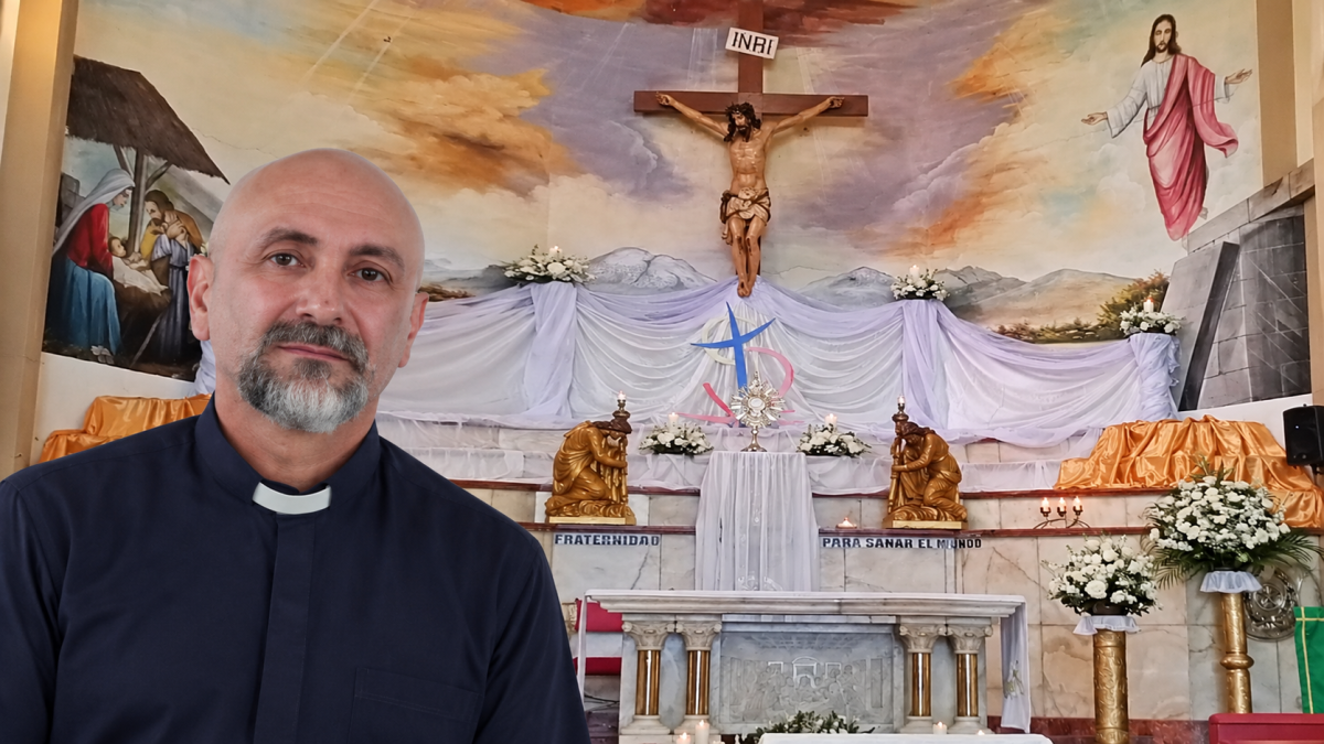 Muere sacerdote redentorista al caer una cruz sobre él en Guayaquil